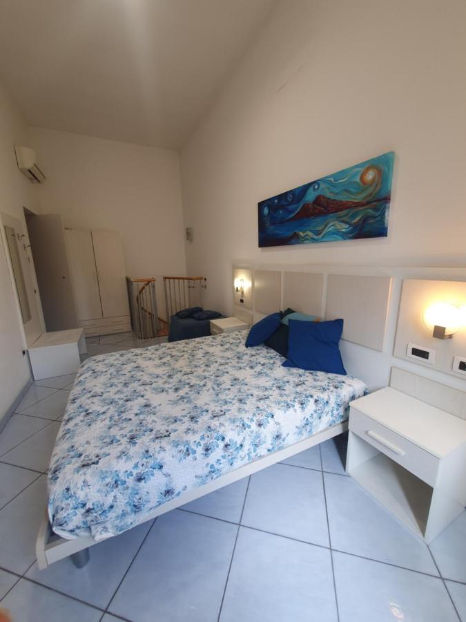 Domus Liberty Bed & Breakfast Sant'Agnello Luaran gambar